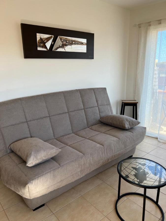 Plein Sud, Bel Appartement 20 Metres De La Plage La Capte Hyères Dış mekan fotoğraf